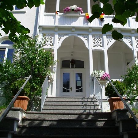 Apartments Haus Eintracht Sellin Exterior photo